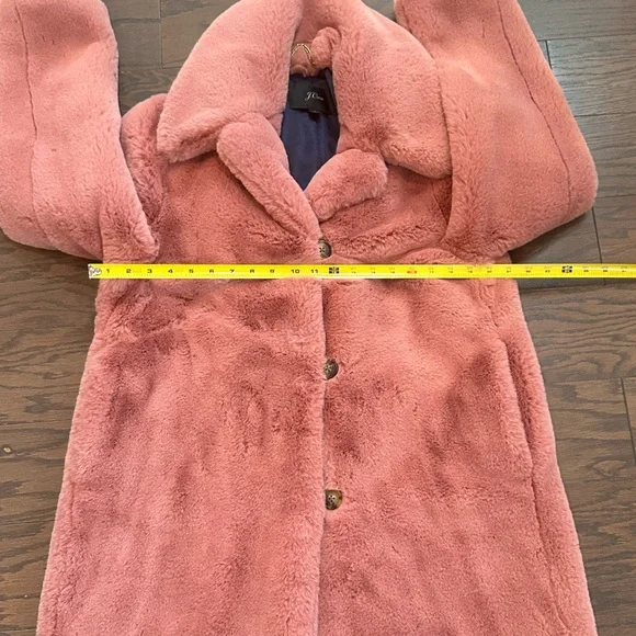 J Crew Faux Fur Soft and Plush Ash Rose Coat Size Medium - Picture 5 of 11